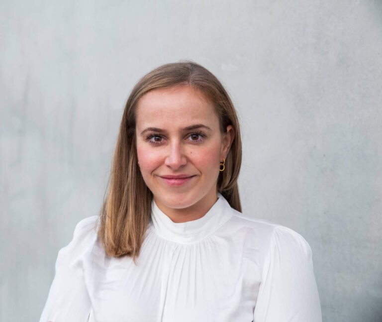 Julia SChneider